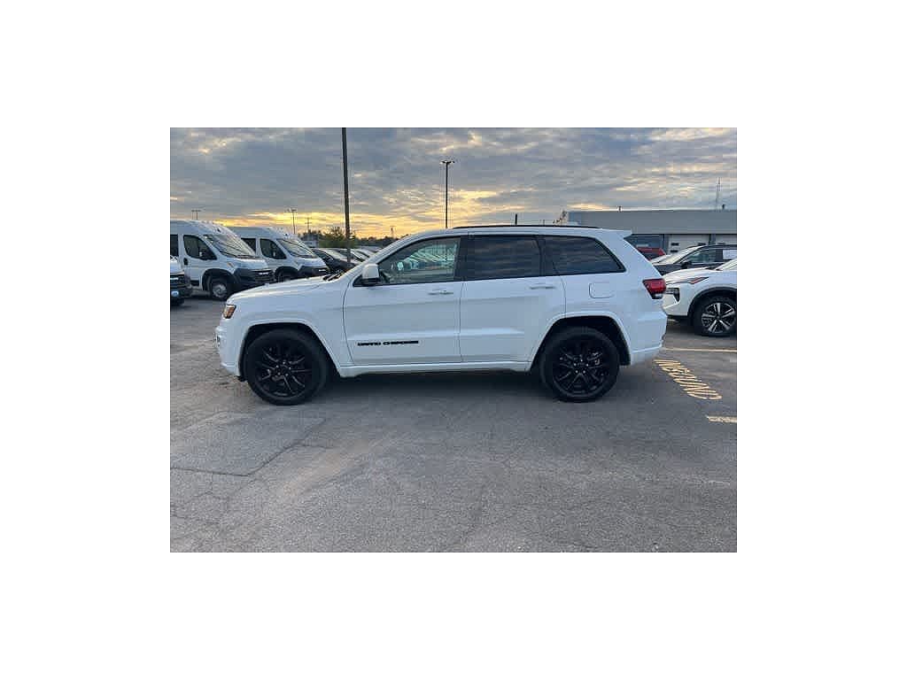 2018 Jeep Grand Cherokee Altitude 4x4