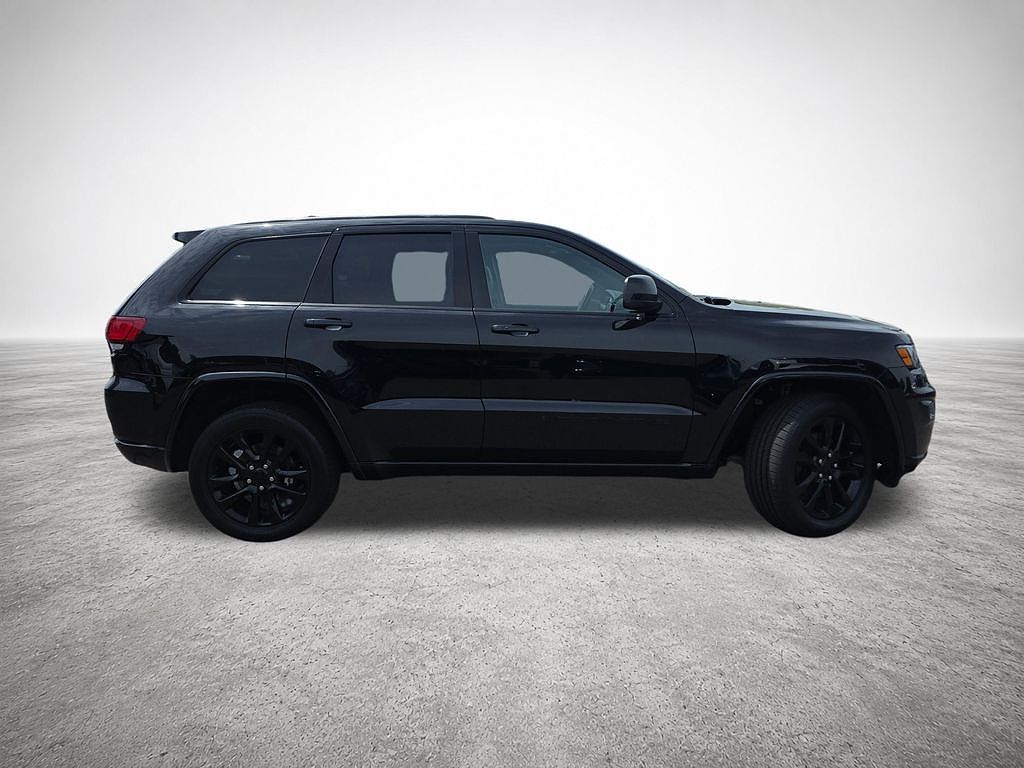 2022 Jeep Grand Cherokee WK Laredo E