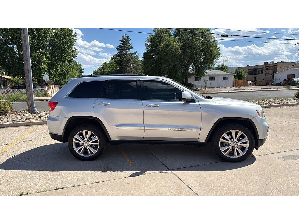2012 Jeep Grand Cherokee Laredo