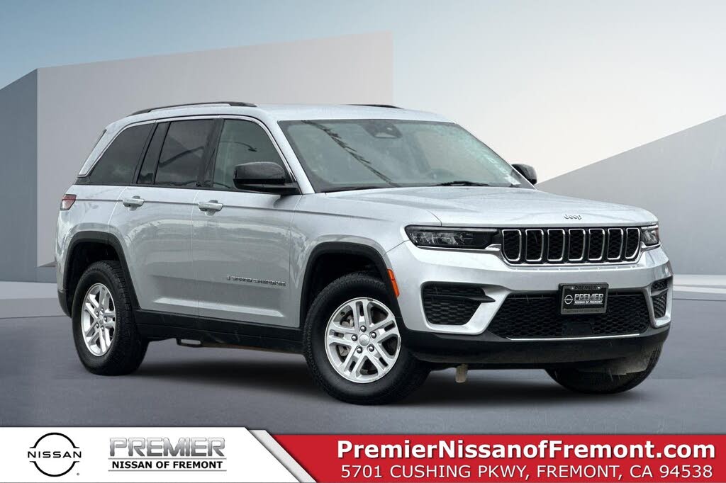 2024 Jeep Grand Cherokee Laredo