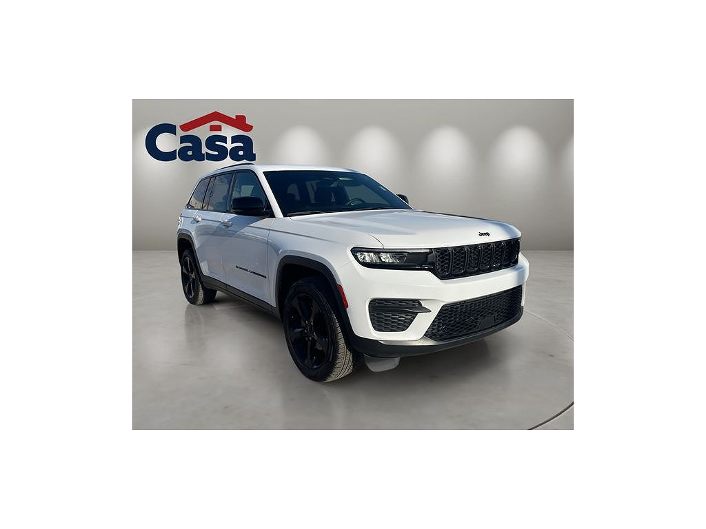 2023 Jeep Grand Cherokee Laredo
