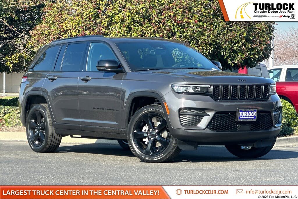 2025 Laredo in Gray, 1,876 miles for sale in Phoenix, AZ