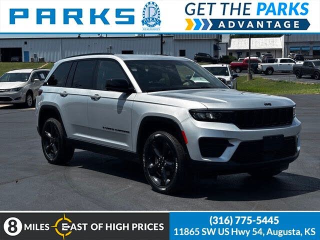 2023 Jeep Grand Cherokee Laredo