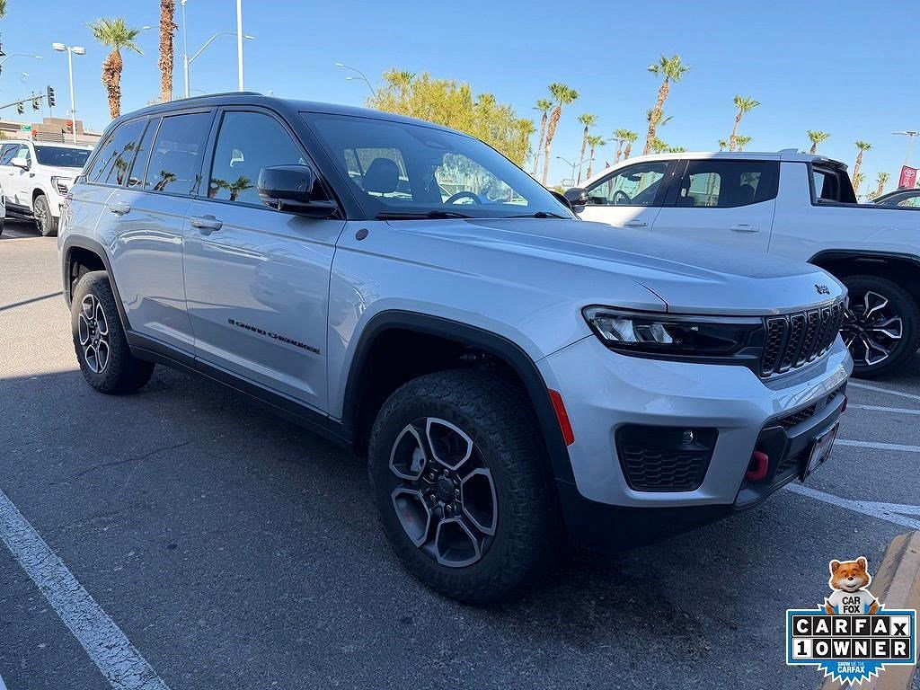 2022 Jeep Grand Cherokee Trailhawk