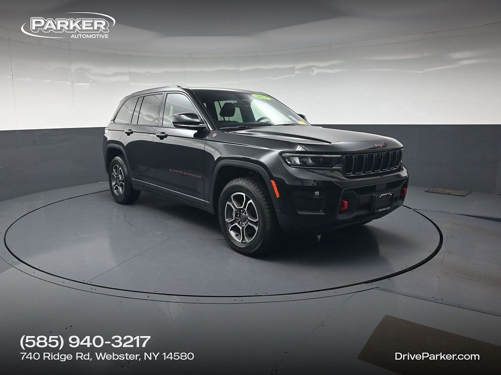 2022 Jeep Grand Cherokee Trailhawk