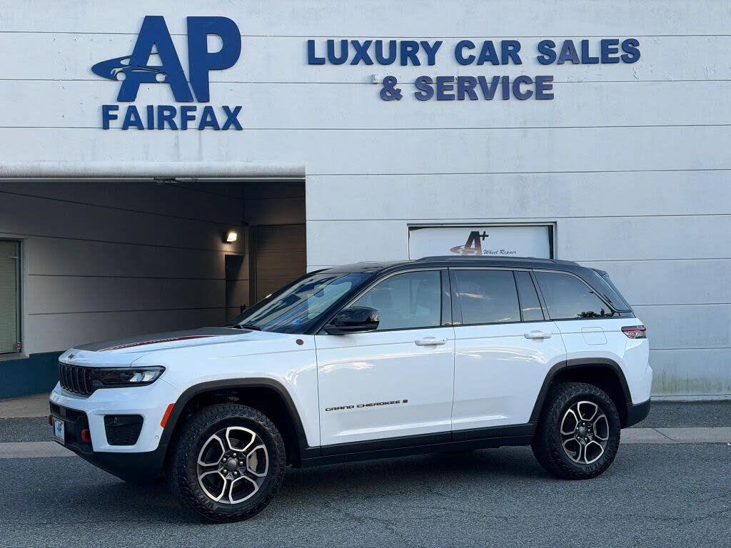2022 Jeep Grand Cherokee Trailhawk
