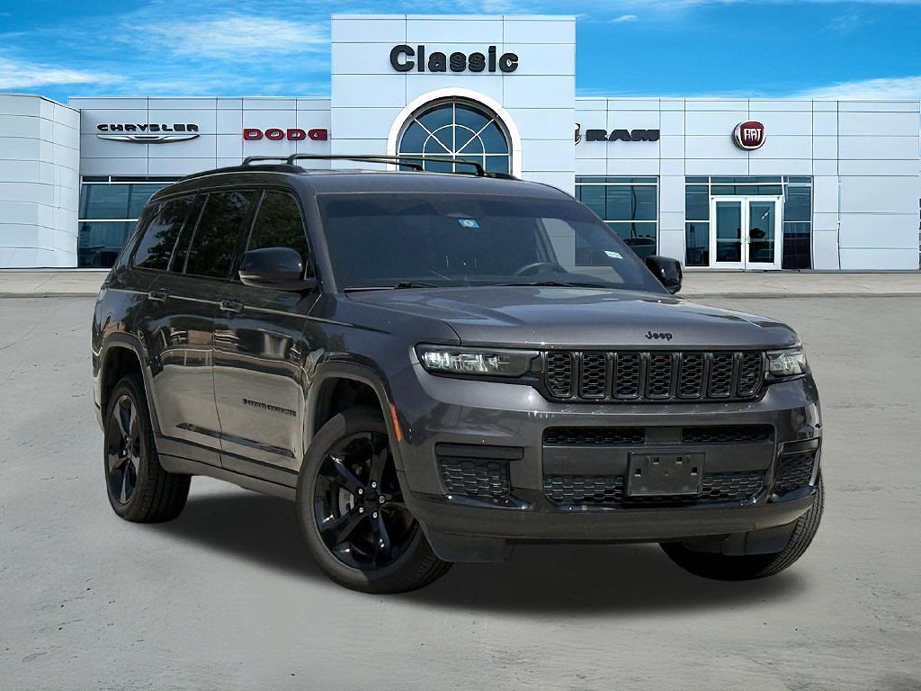 2022 Jeep New Grand Cherokee Altitude