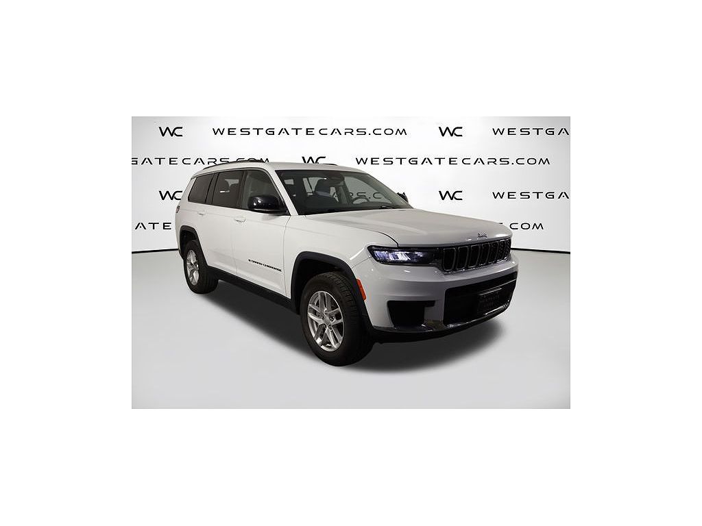 2022 Jeep New Grand Cherokee Laredo