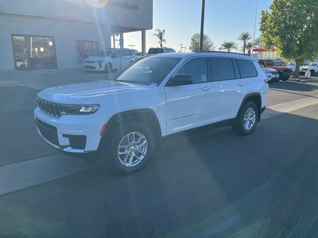 2026 Jeep Grand Cherokee L Laredo