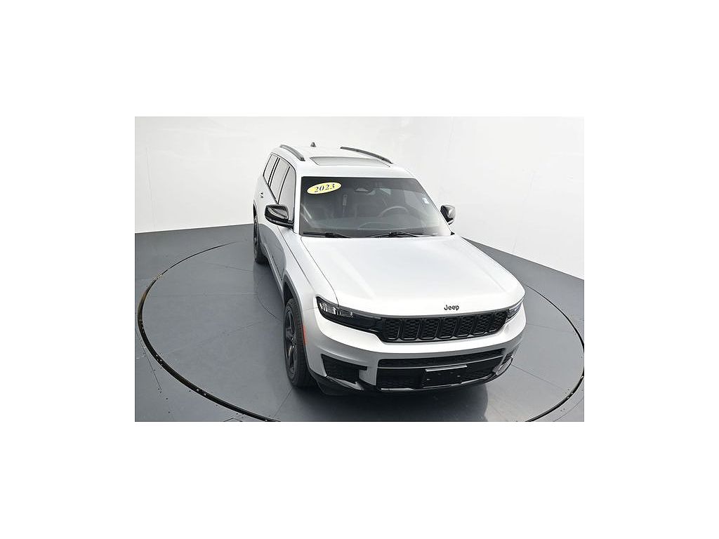 2023 Jeep Grand Cherokee L Laredo