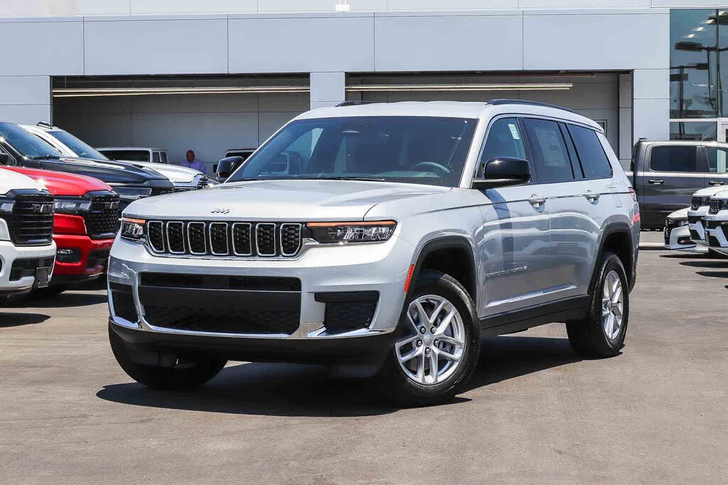 2026 Jeep Grand Cherokee L Laredo