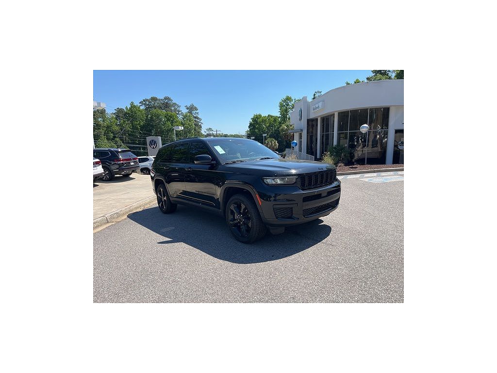 2023 Jeep Grand Cherokee L Laredo