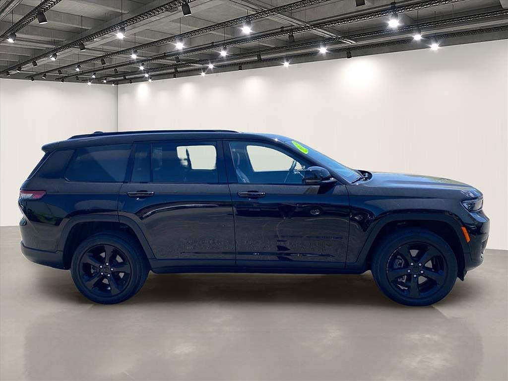 2023 Jeep Grand Cherokee L Laredo