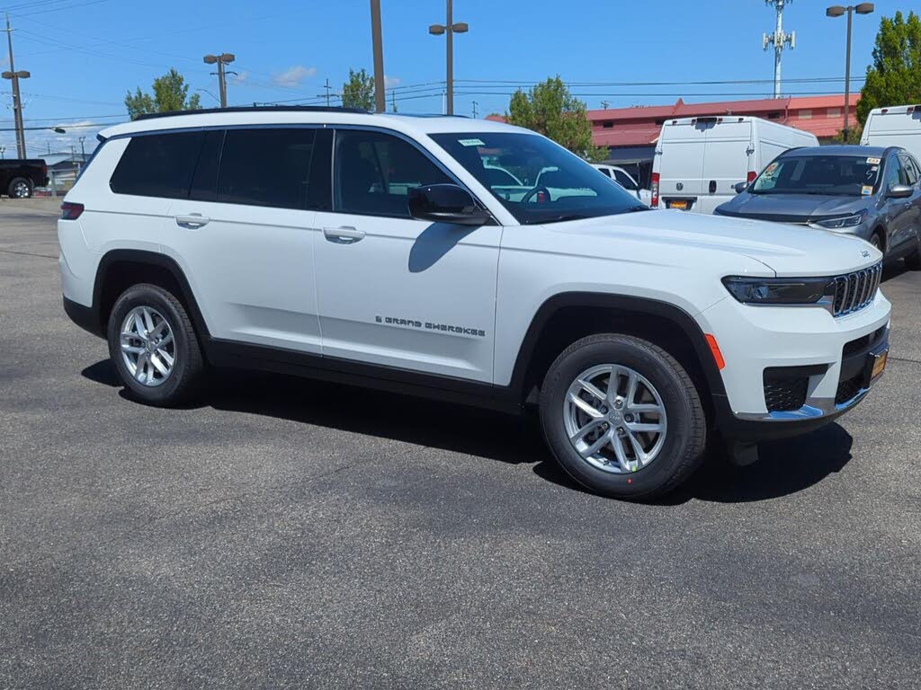 2026 Jeep Grand Cherokee L Laredo