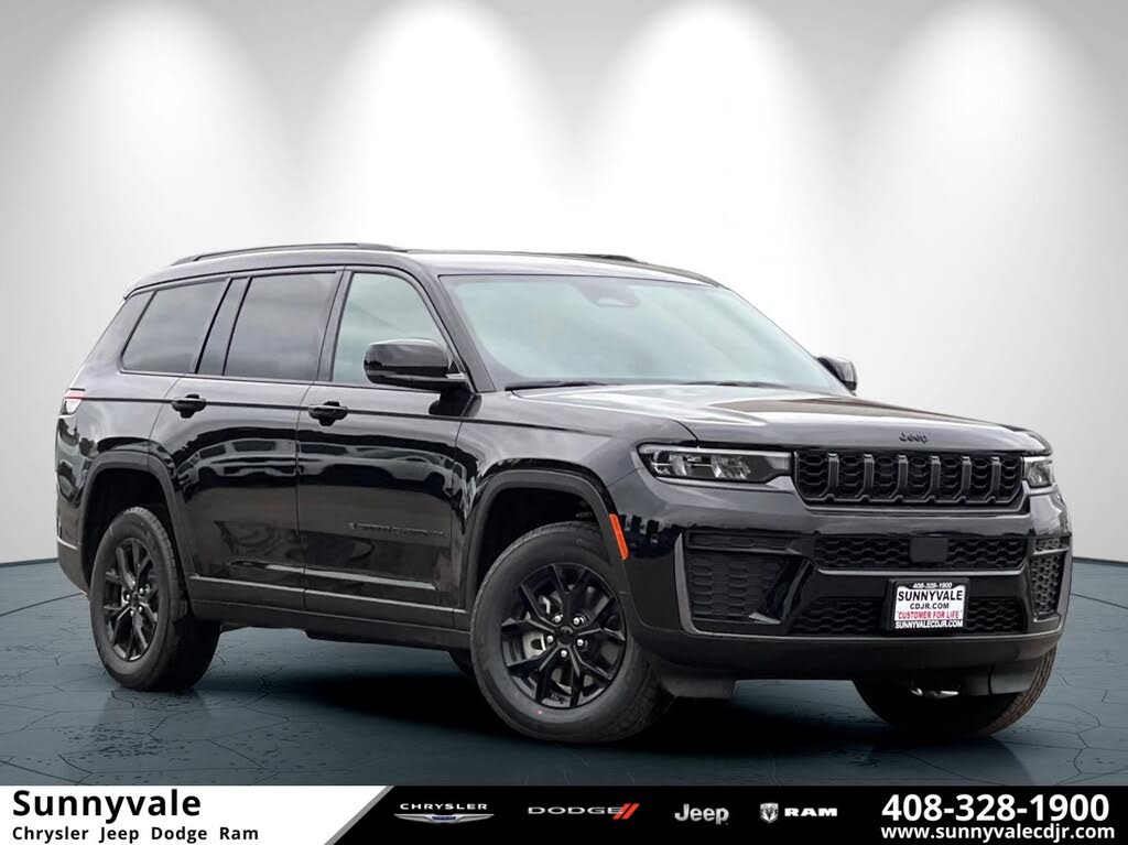 2026 Jeep Grand Cherokee L Laredo Altitude