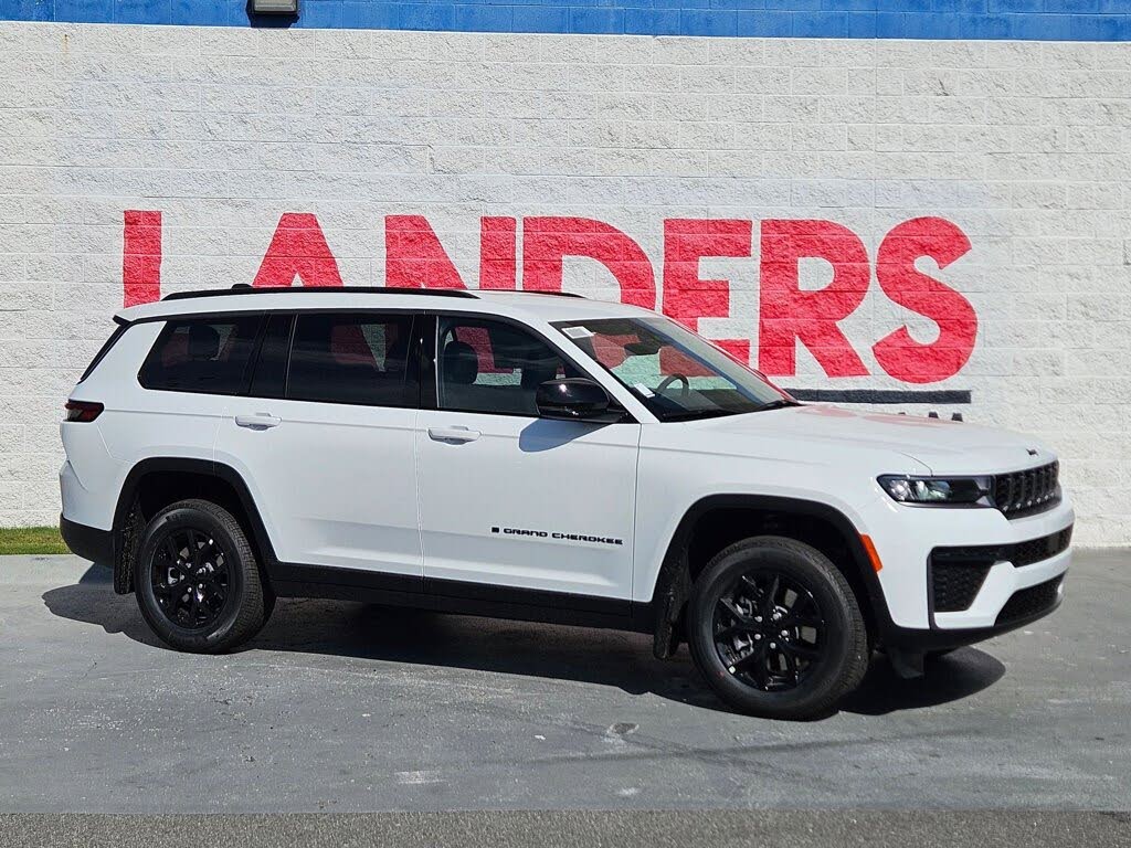 2026 Jeep Grand Cherokee L Laredo Altitude
