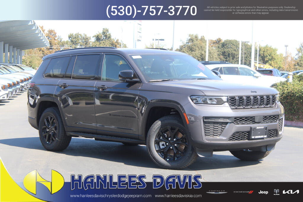 2026 Jeep Grand Cherokee L Laredo Altitude