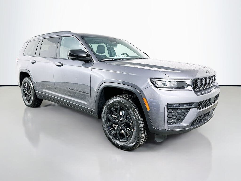 2026 Jeep Grand Cherokee L Laredo Altitude
