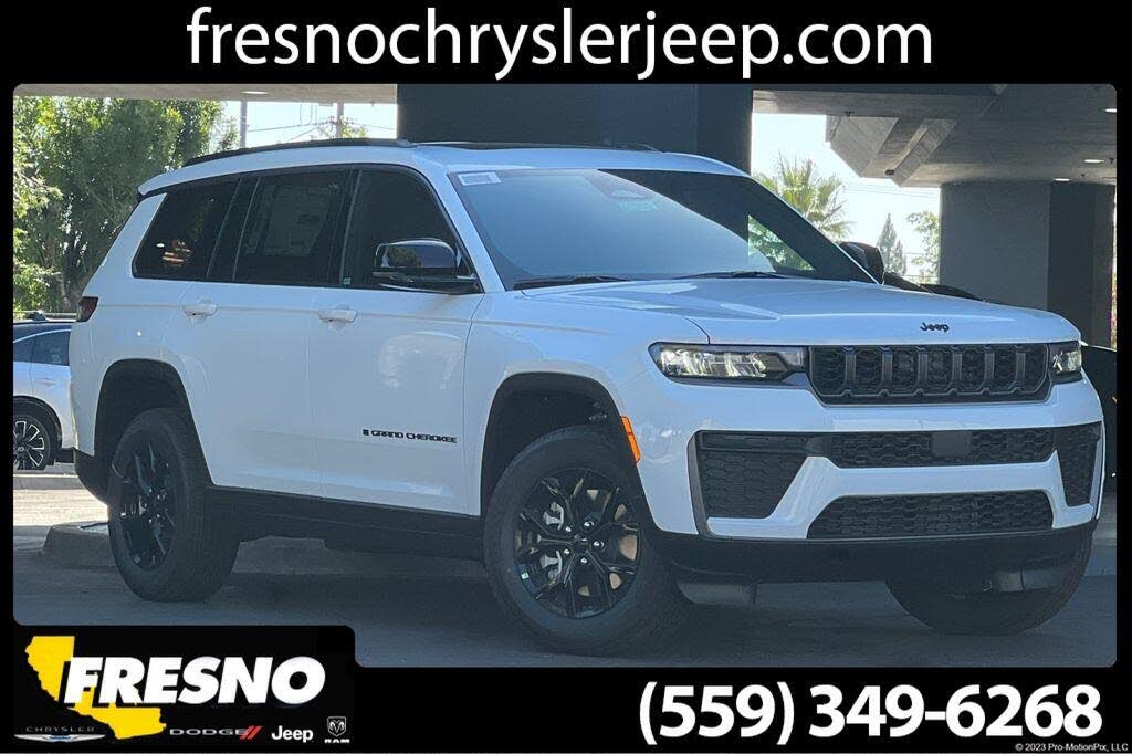 2026 Jeep Grand Cherokee L Laredo Altitude