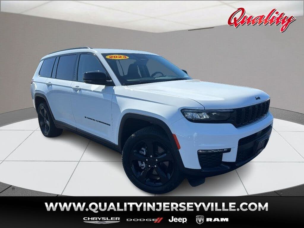 PRE-OWNED 2023 JEEP GRAND CHEROKEE L LIMITED photo 1