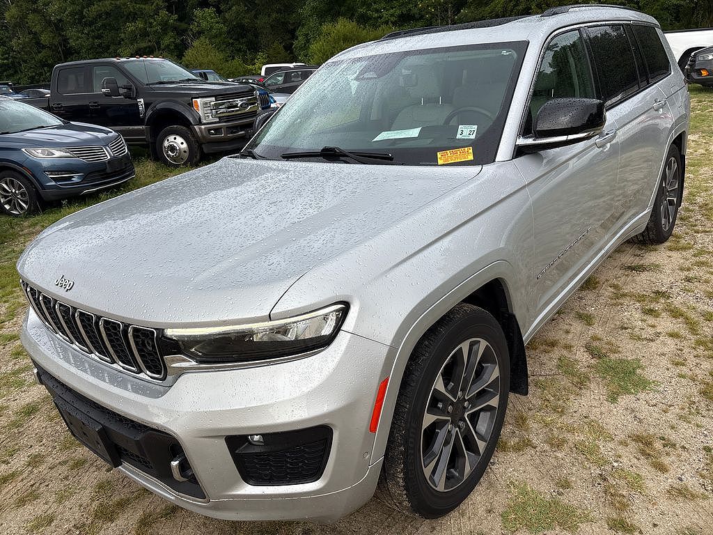2022 Jeep New Grand Cherokee Overland