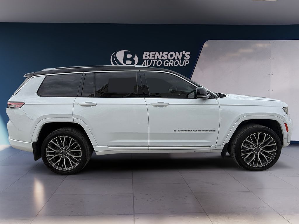 2022 Jeep Grand Cherokee L Summit Reserve