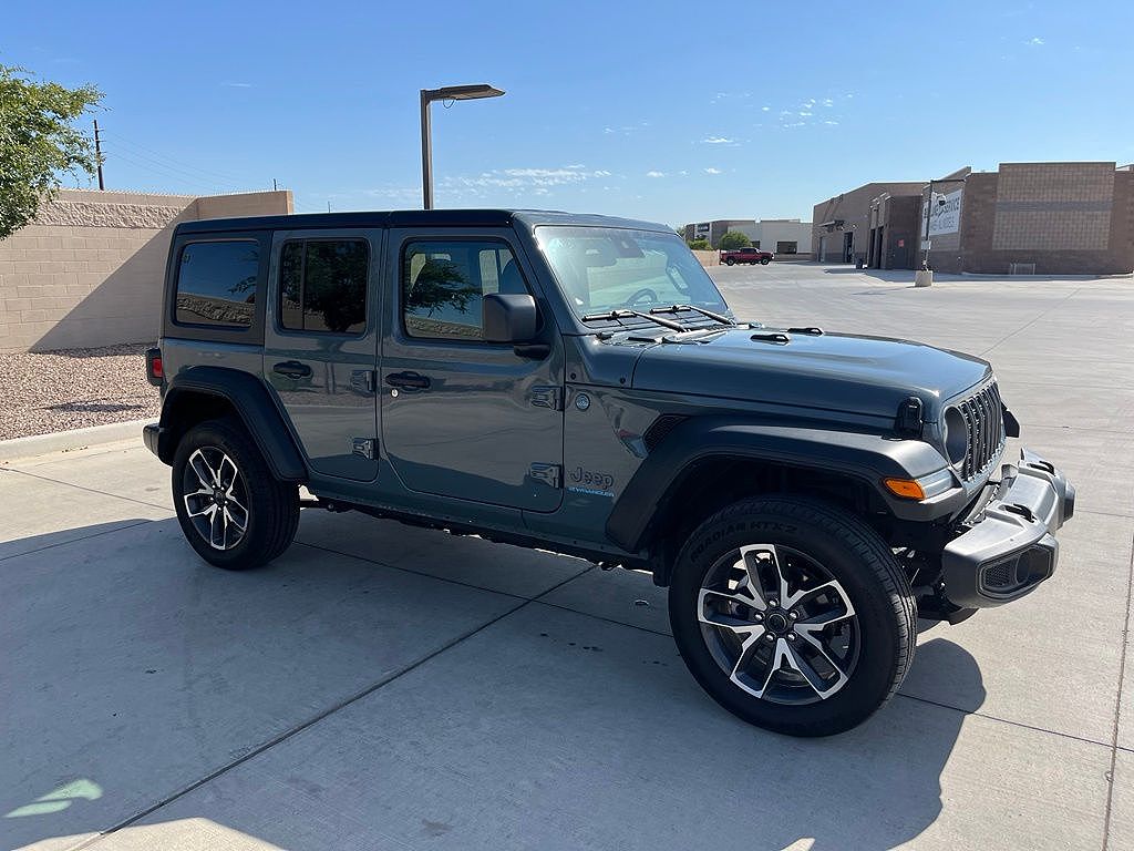 2025 Jeep Wrangler 4xe Sport S