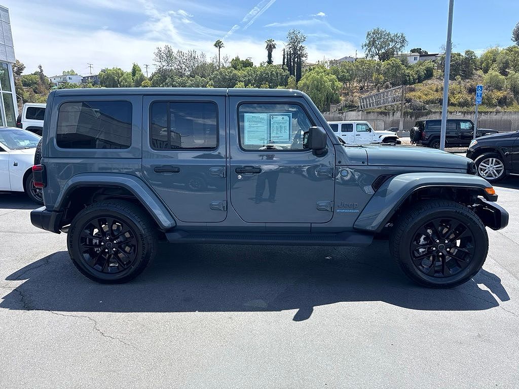 2025 Jeep Wrangler 4xe Sahara
