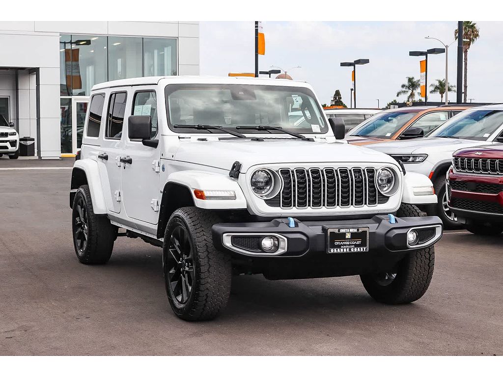 2024 Jeep Wrangler Sahara