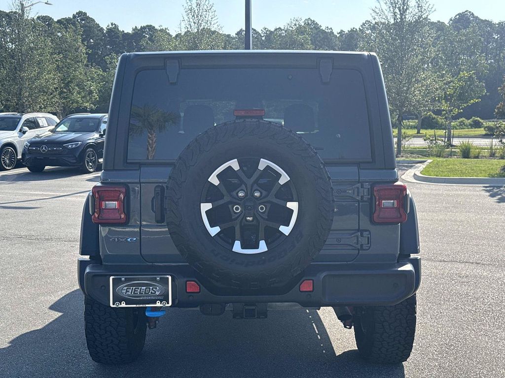 2025 Jeep Wrangler Rubicon X