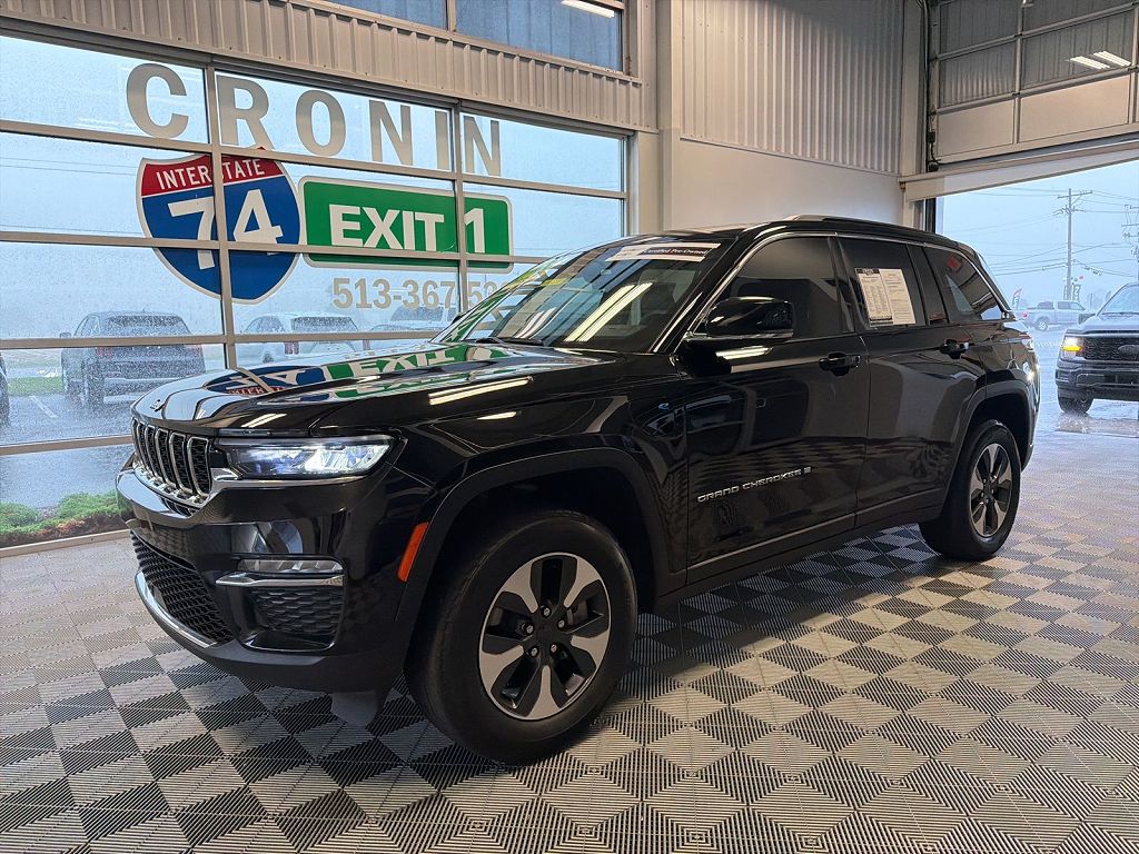 2025 Jeep Grand Cherokee 4xe