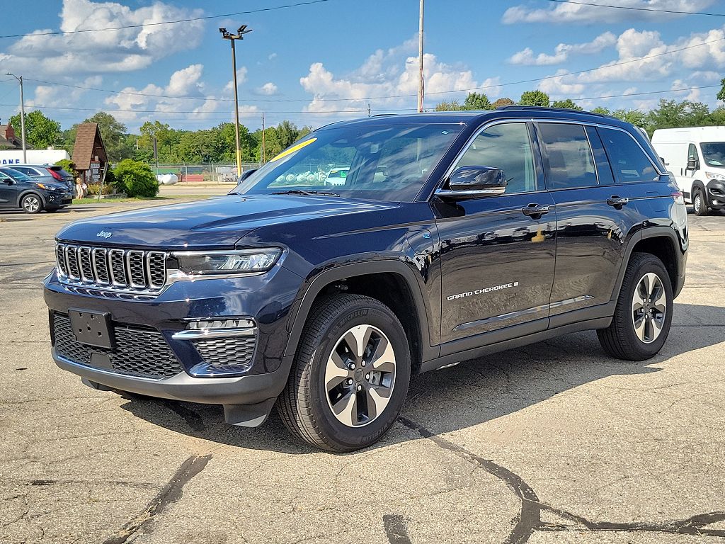 2024 Jeep Grand Cherokee 4xe 4DR 4WD