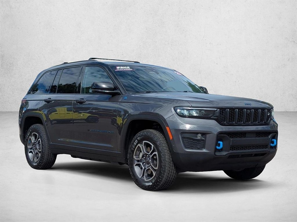 2022 Jeep Grand Cherokee 4xe Trailhawk
