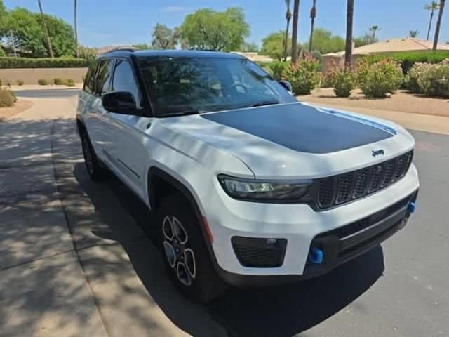2022 Jeep Grand Cherokee 4xe Trailhawk