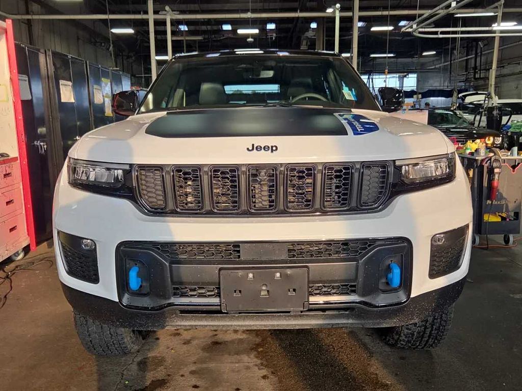 2022 Jeep Grand Cherokee Trailhawk