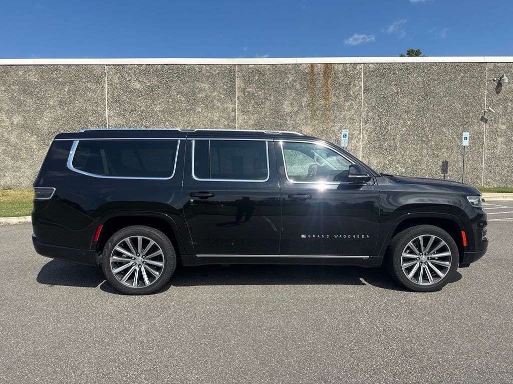 2023 Jeep Grand Wagoneer