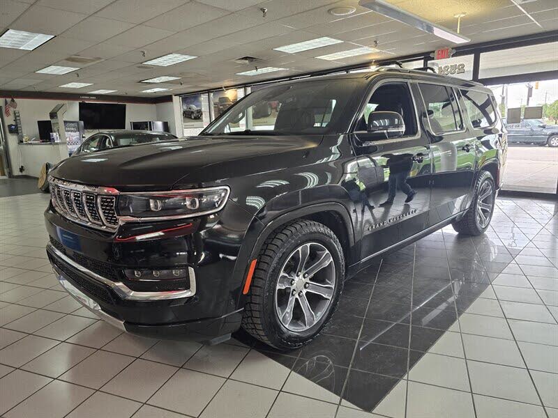 2024 Jeep Grand Wagoneer