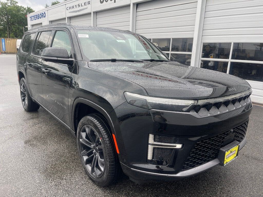 2026 Jeep Grand Wagoneer L Summit Obsidian