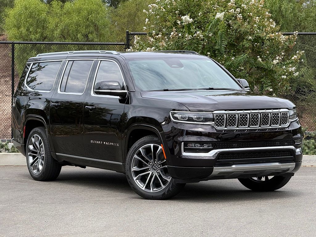 2023 Jeep Grand Wagoneer L Series III