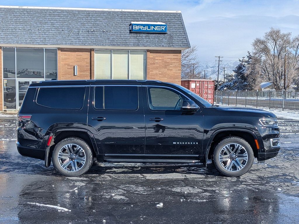 2023 Jeep Wagoneer Series II