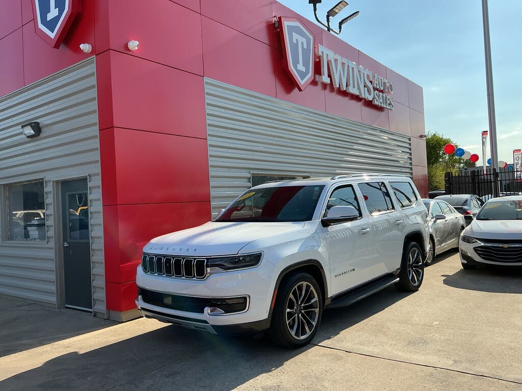 2022 Jeep Wagoneer Series II Carbide