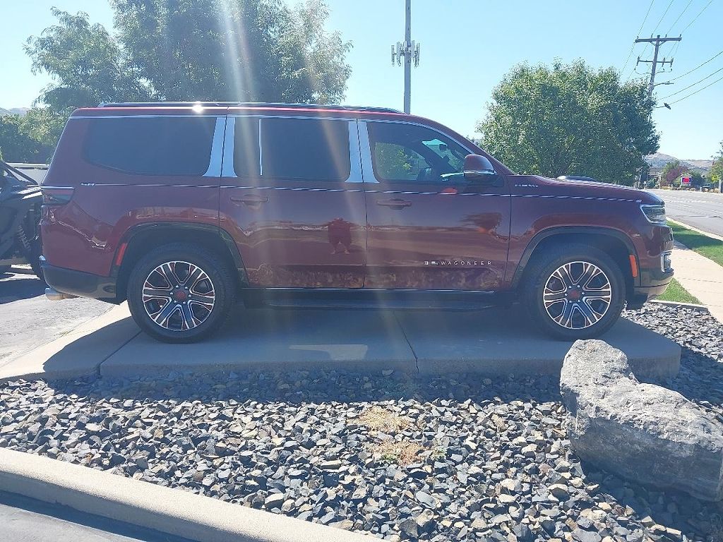 2022 Jeep Wagoneer Series III Carbide