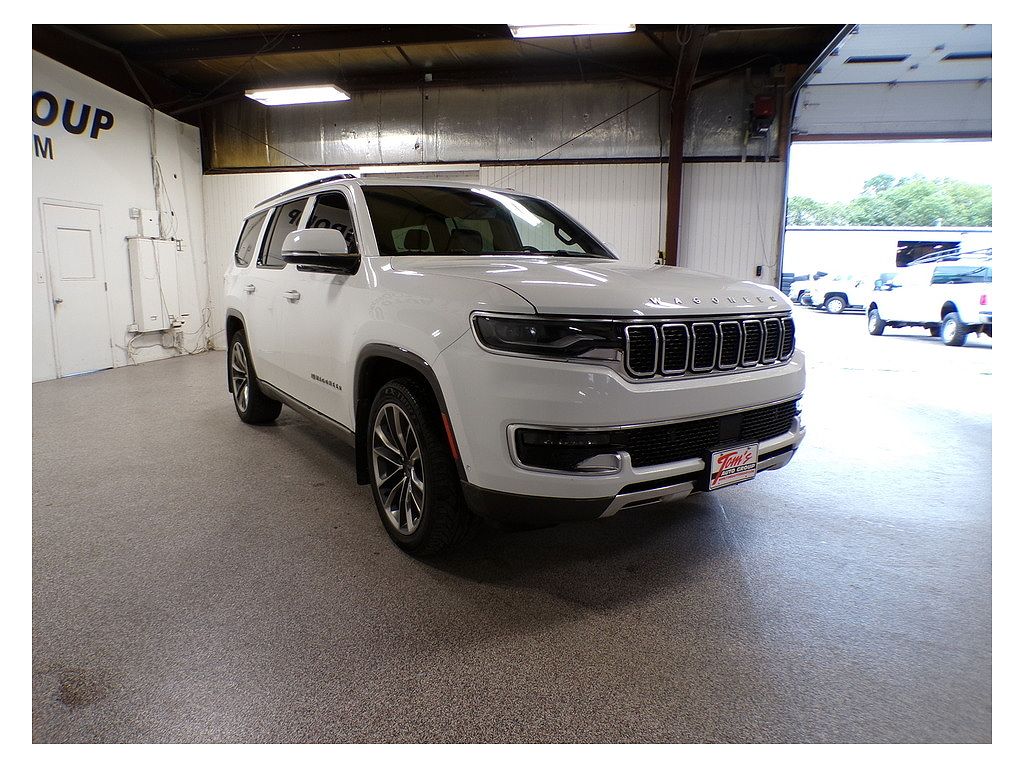 2022 Jeep Wagoneer Series III Carbide
