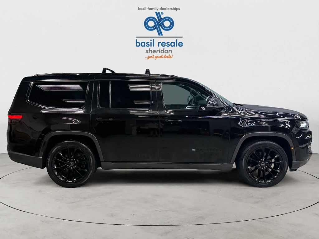 2022 Jeep Wagoneer Series III Carbide