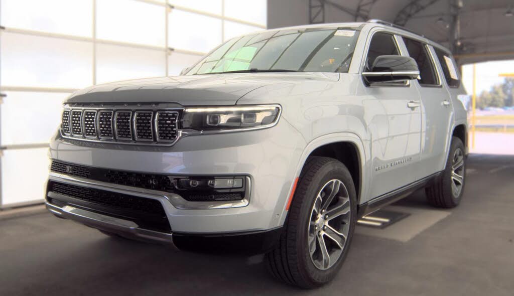 2023 Jeep Grand Wagoneer