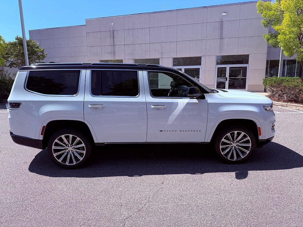 2023 Jeep Grand Wagoneer Series II