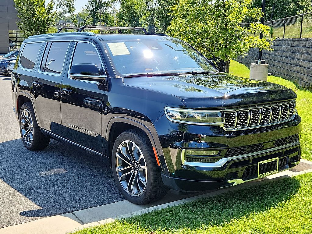 2022 Jeep Grand Wagoneer Series III
