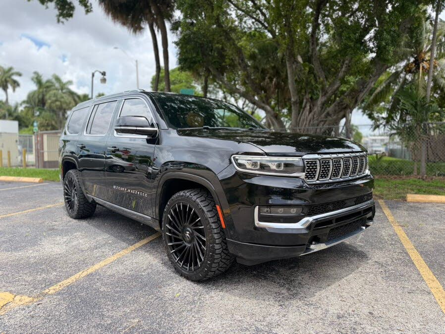 2022 Jeep Grand Wagoneer Series III