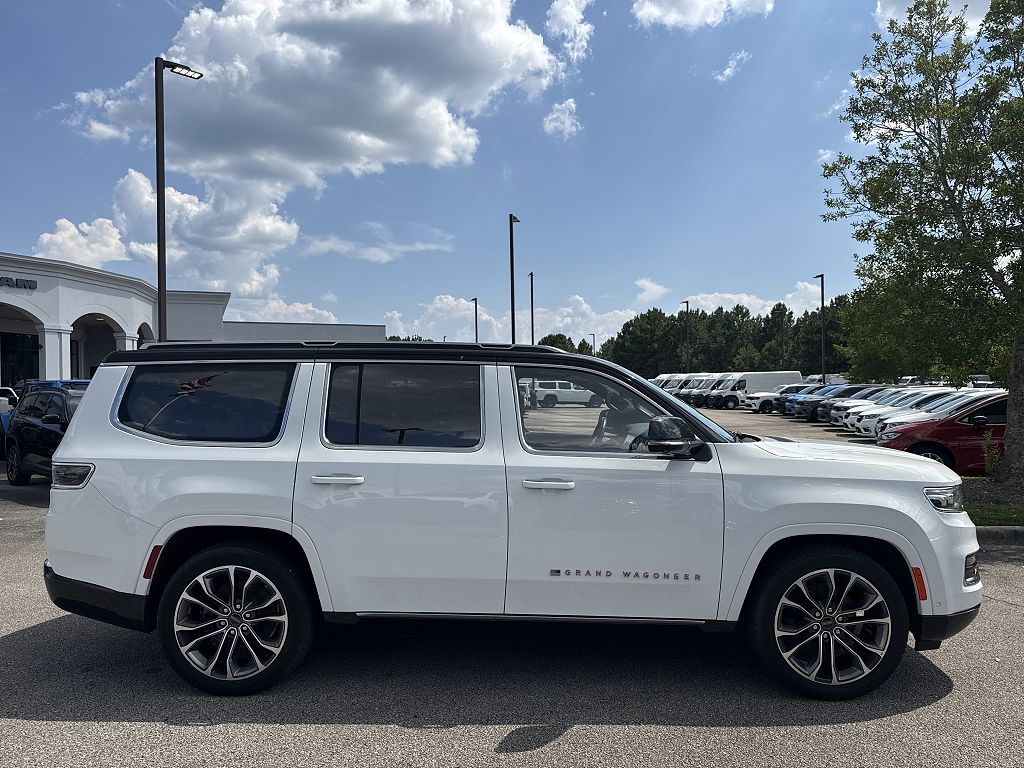 2023 Jeep Grand Wagoneer Series III Obsidian