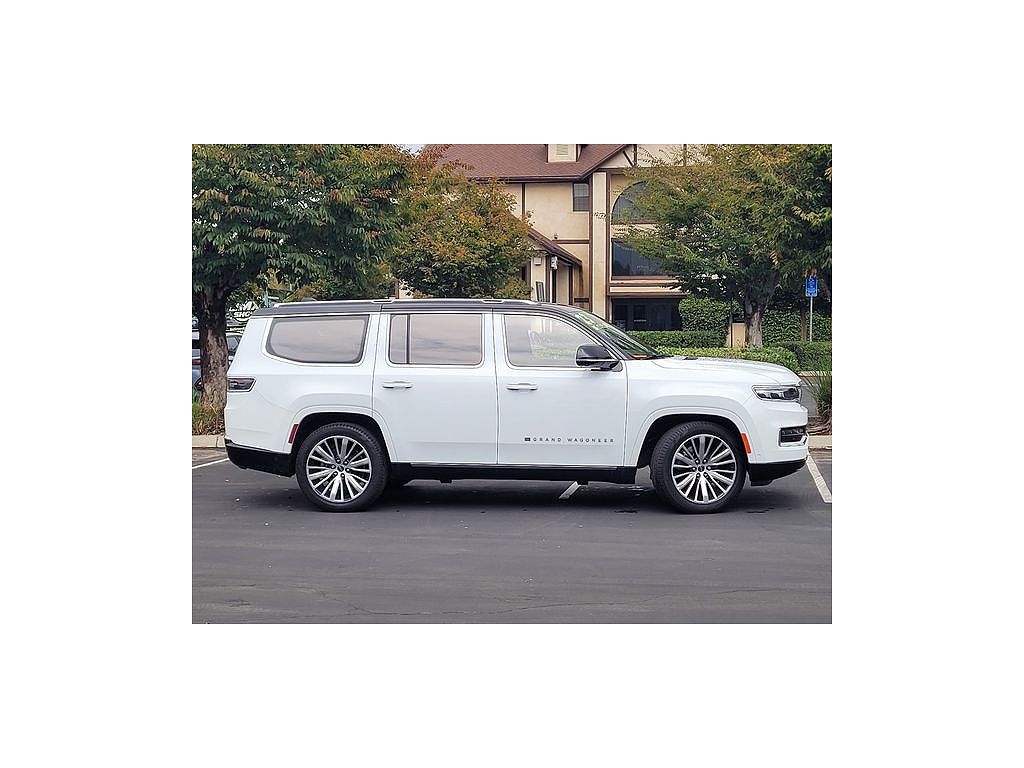 2023 Jeep Grand Wagoneer Series III Obsidian